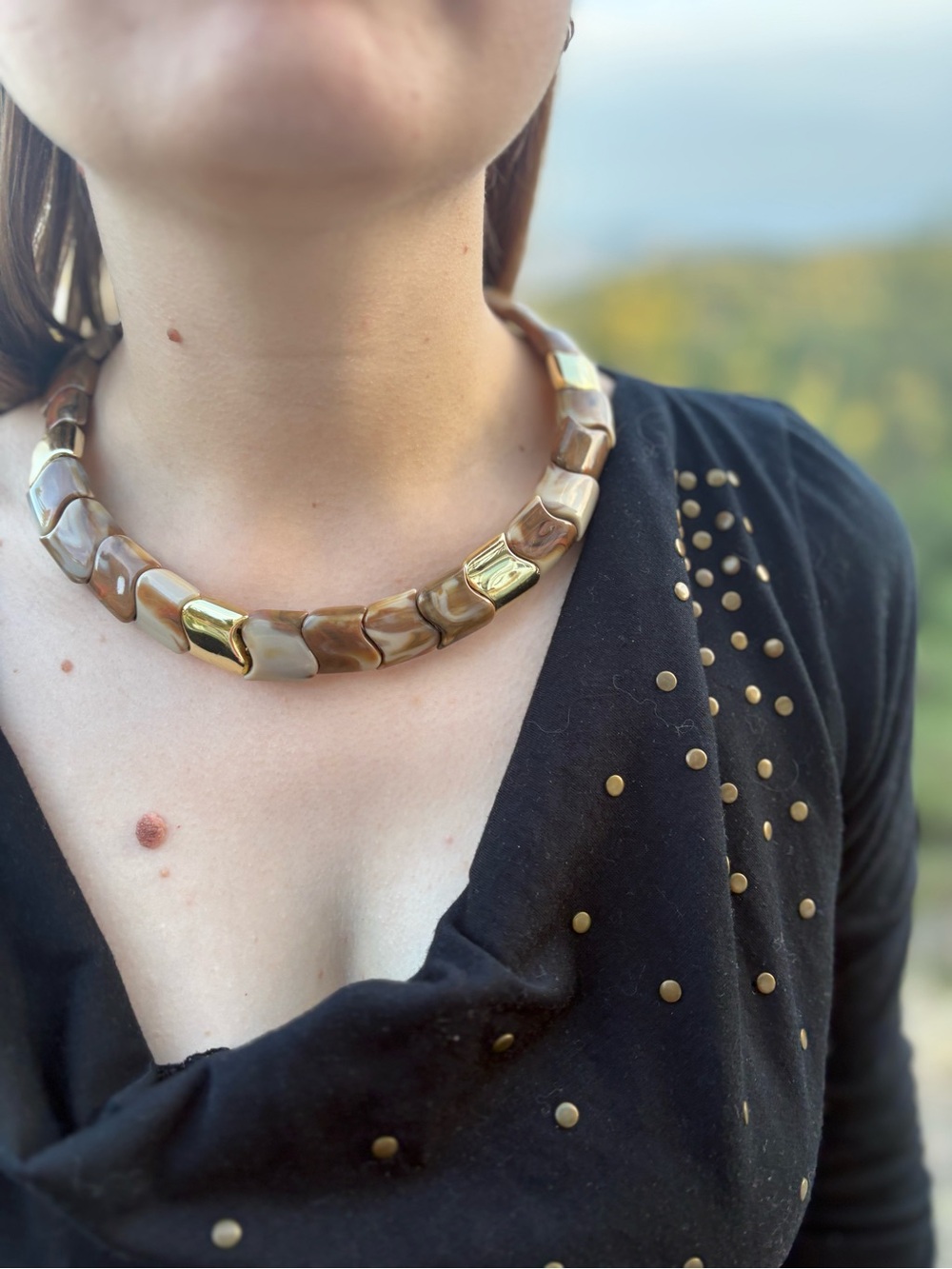 Beautiful Vintage Natural Stone Style Lucite Beaded Necklace